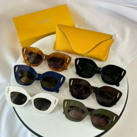 Picture of Loewe Sunglasses _SKUfw55562023fw